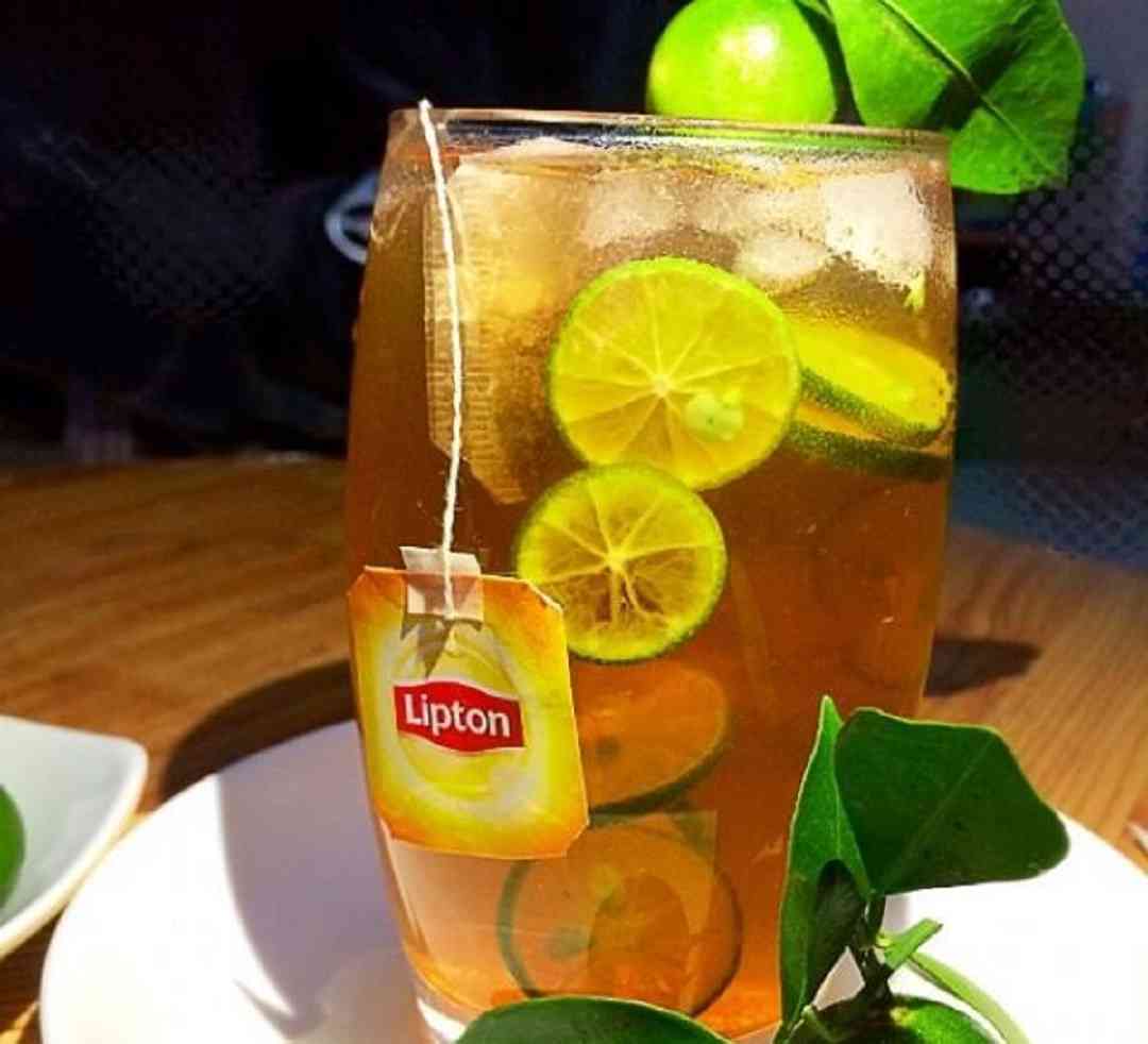 Ủ trà lipton khoảng 10 – 15 phút